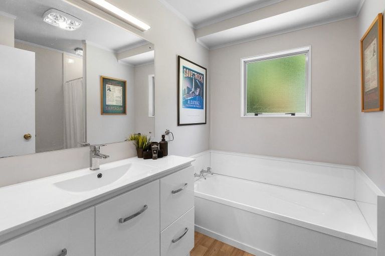 Photo of property in 61 Gilchrist Street, Te Aroha, 3320