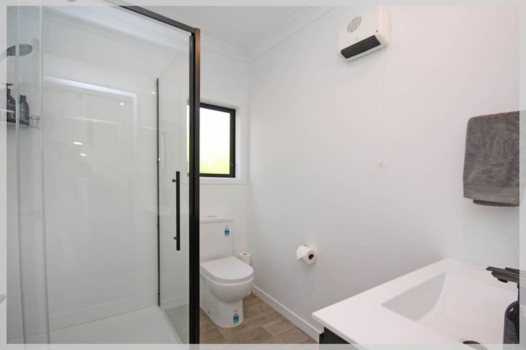 Photo of property in 6 Dustin Street, Foxton Beach, Foxton, 4815