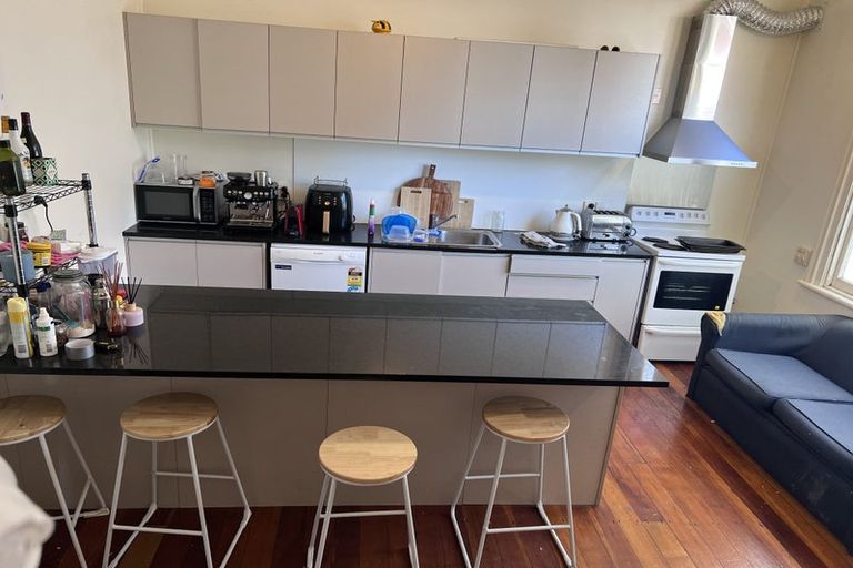 Photo of property in 10 Kensington Street, Te Aro, Wellington, 6011