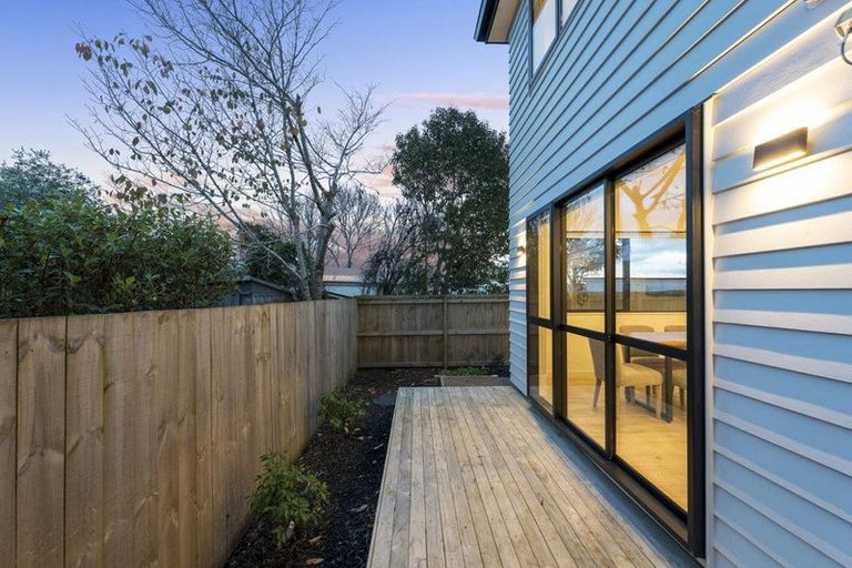Photo of property in 29d Mackenzie Street, Te Atatu South, Auckland, 0610