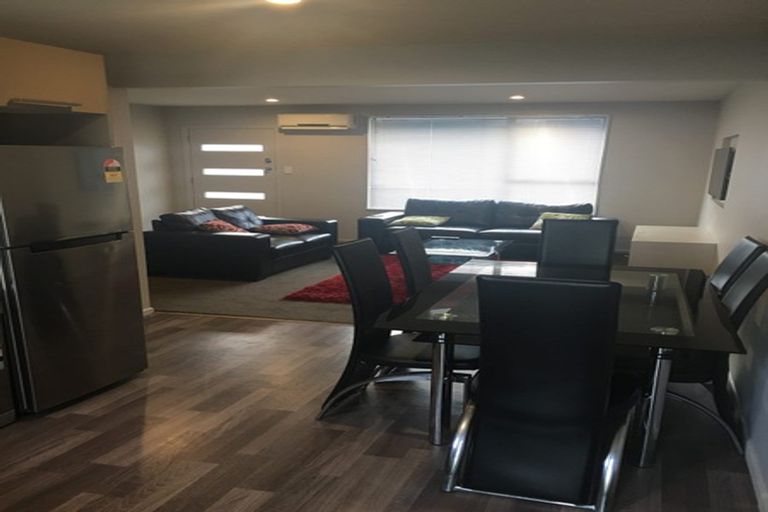 Photo of property in 2/541 Barbadoes Street, Edgeware, Christchurch, 8013