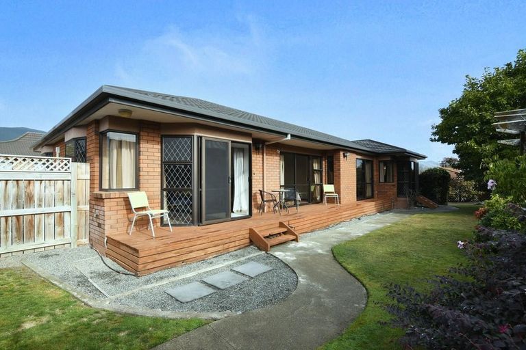 Photo of property in 3 Evergreen Way, Stoke, Nelson, 7011