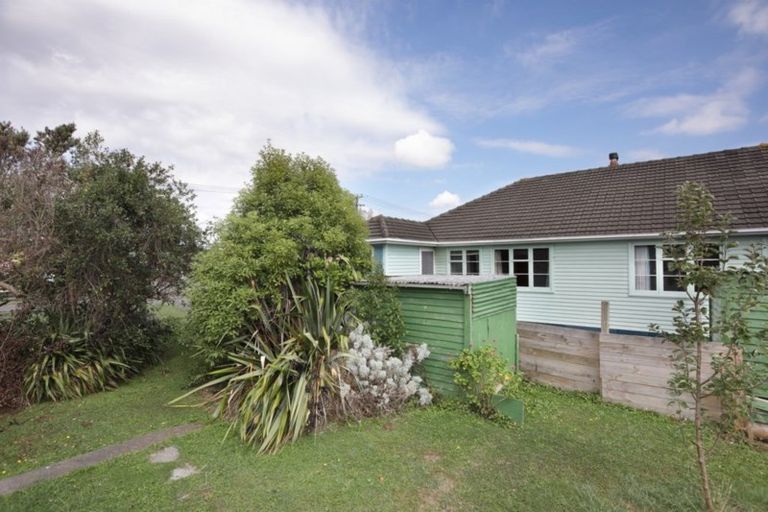 Photo of property in 15/17 Lyon Street, Marton, 4710