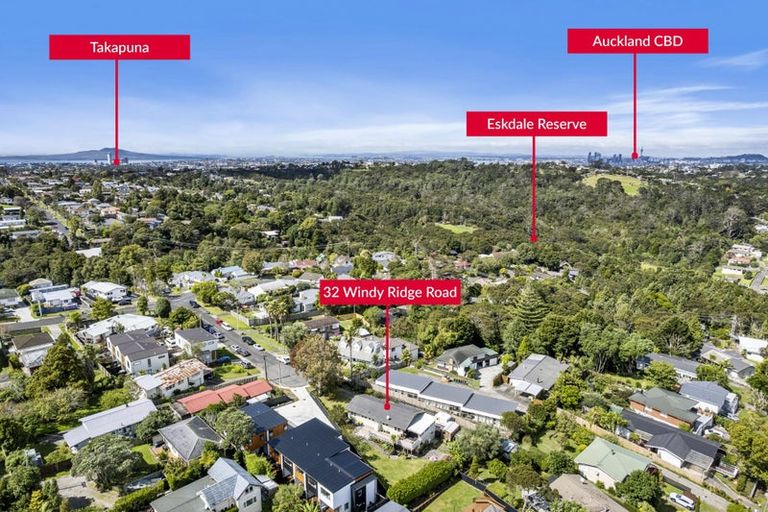 Photo of property in 32 Windy Ridge Road, Glenfield, Auckland, 0629
