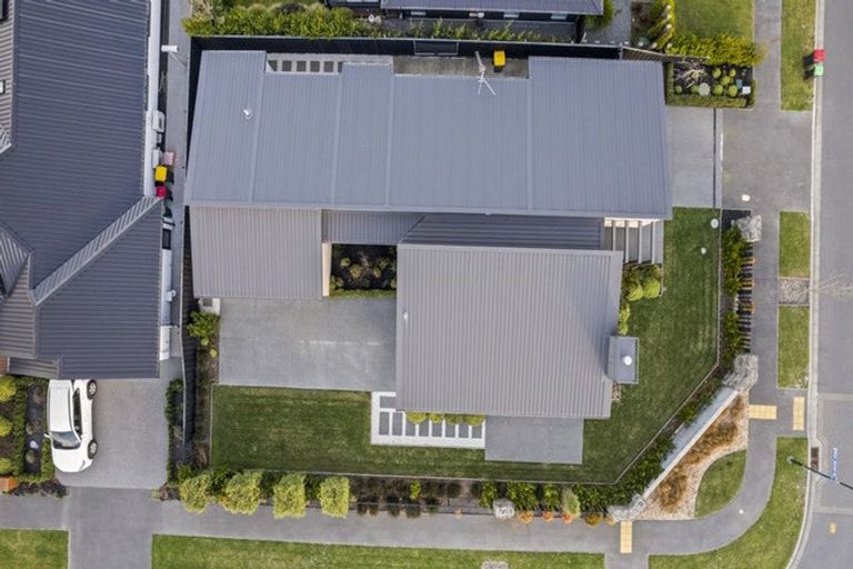 Photo of property in 1 Blue Jacket Drive, Halswell, Christchurch, 8025