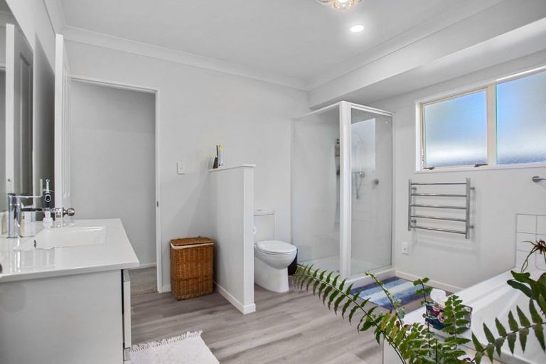 Photo of property in 8b Atlanta Court, Katikati, 3129