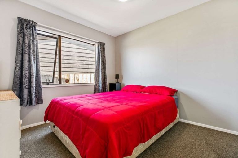 Photo of property in 2/155b Finlayson Avenue, Clendon Park, Auckland, 2103