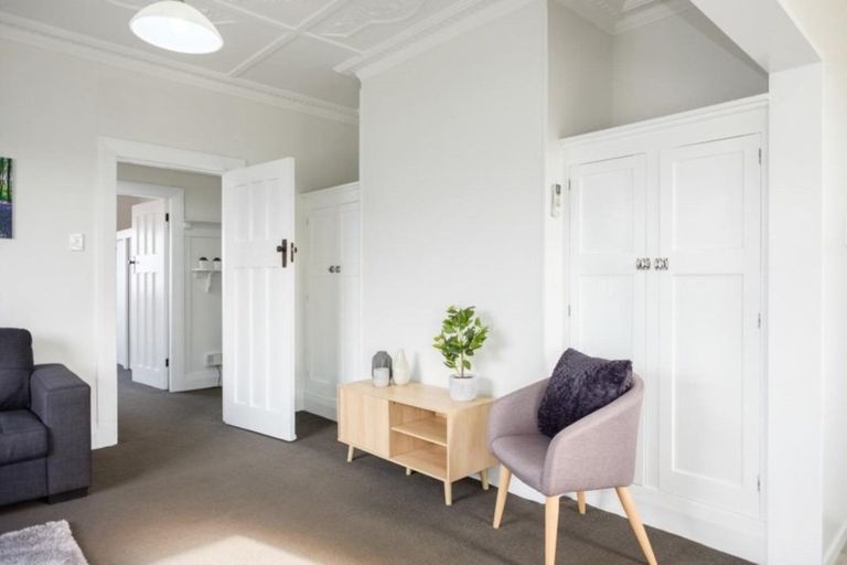 Photo of property in 15 Wills Street, Balaclava, Dunedin, 9011