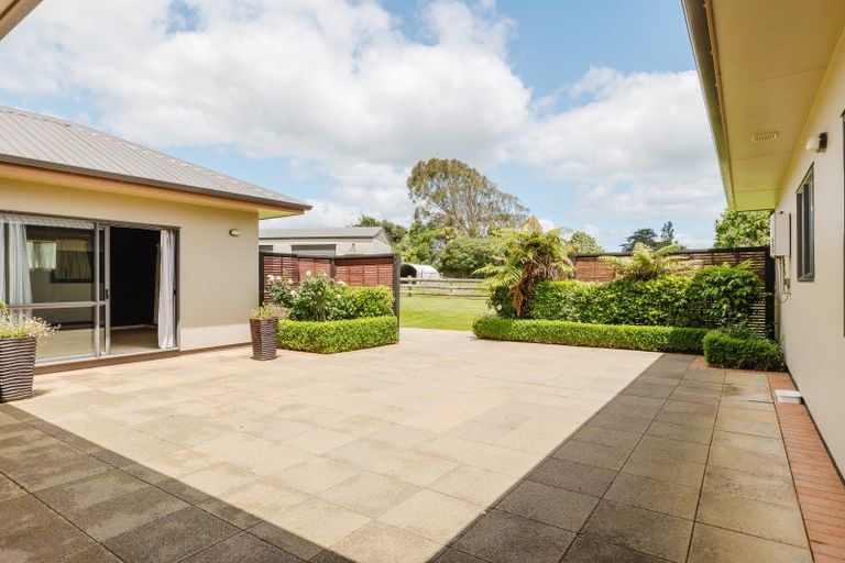 Photo of property in 52 Riccarton Road, Pahiatua, 4910