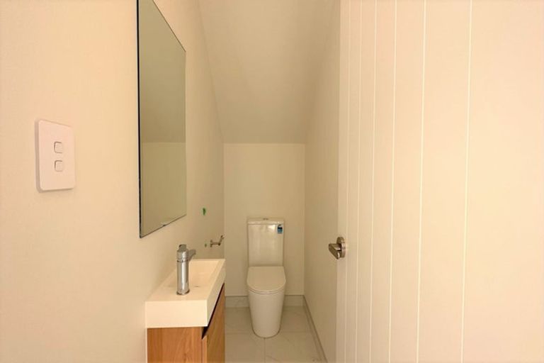 Photo of property in 3 Porowha Road, Westgate, Auckland, 0814