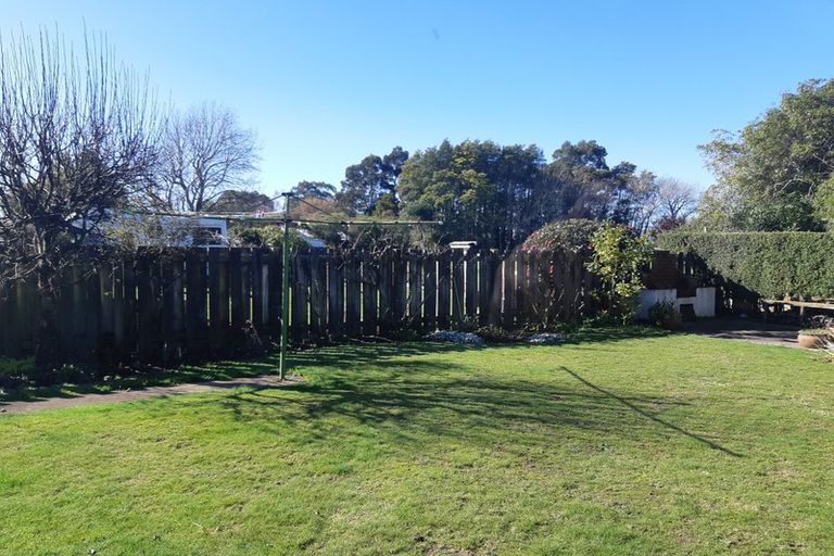 Photo of property in 35 Reading Street, Greytown, 5712