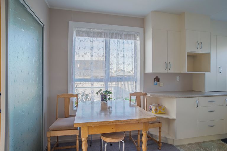 Photo of property in 3/9 Oxford Street, West End, Timaru, 7910