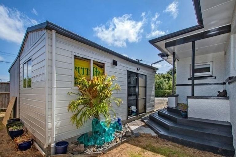 Photo of property in 12 Cairnfield Road, Kensington, Whangarei, 0112