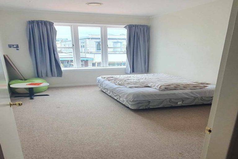 Photo of property in 186 Riddiford Street, Newtown, Wellington, 6021