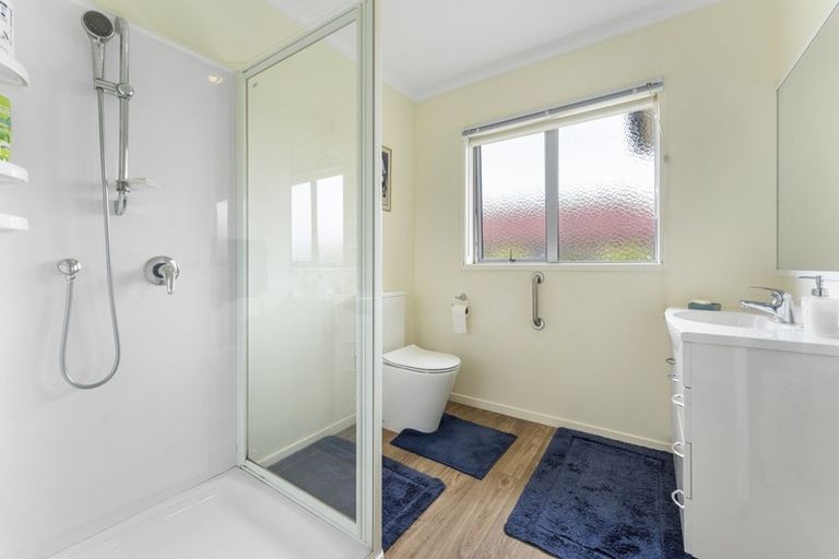 Photo of property in Trackside Villas, 7/91 Mako Mako Road, Levin, 5510