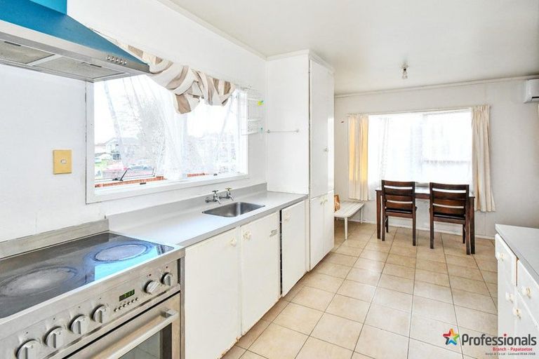 Photo of property in 1 Secretariat Place, Randwick Park, Auckland, 2105