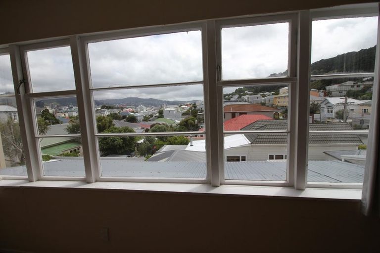 Photo of property in Rowena Hostel, 61 Ellice Street, Mount Victoria, Wellington, 6011