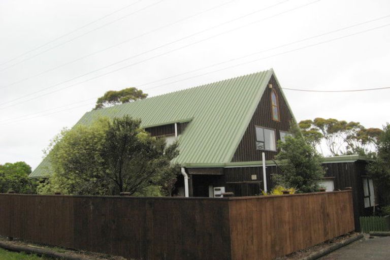 Photo of property in 103 Hamilton Road, Waimauku, 0881