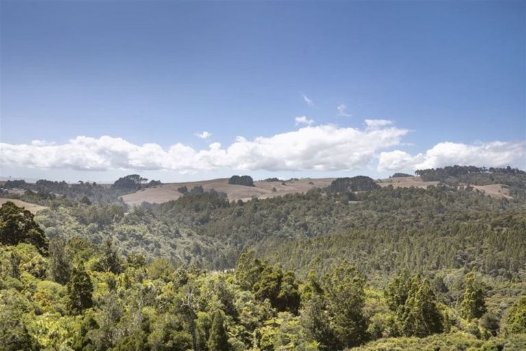 Photo of property in 71b Taiapa Valley Road, Muriwai, 0881