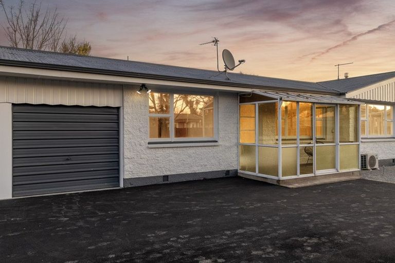 Photo of property in 2/83 Cranford Street, St Albans, Christchurch, 8014