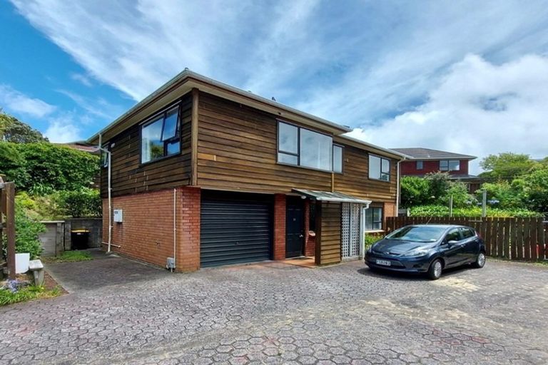 Photo of property in 23 Gurkha Crescent, Khandallah, Wellington, 6035