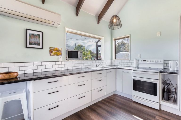 Photo of property in 73a Gillies Avenue, Taupo, 3330