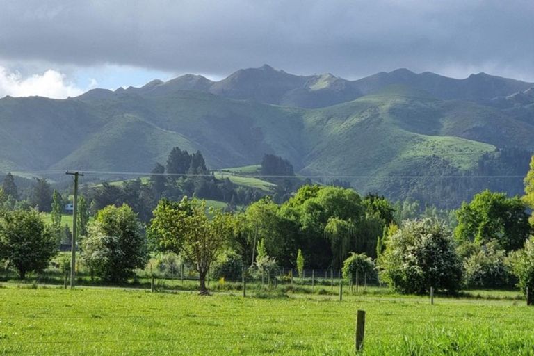 Photo of property in 15 Victoria Street, Oxford, 7430