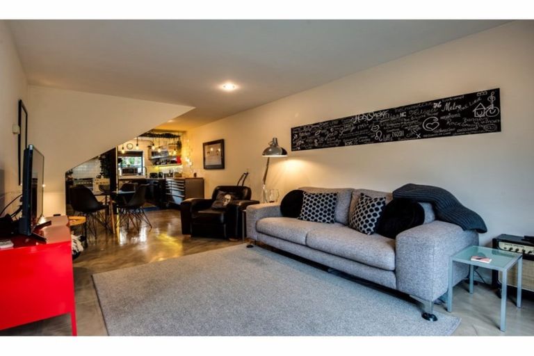 Photo of property in 3/21 Darvel Street, Riccarton, Christchurch, 8011