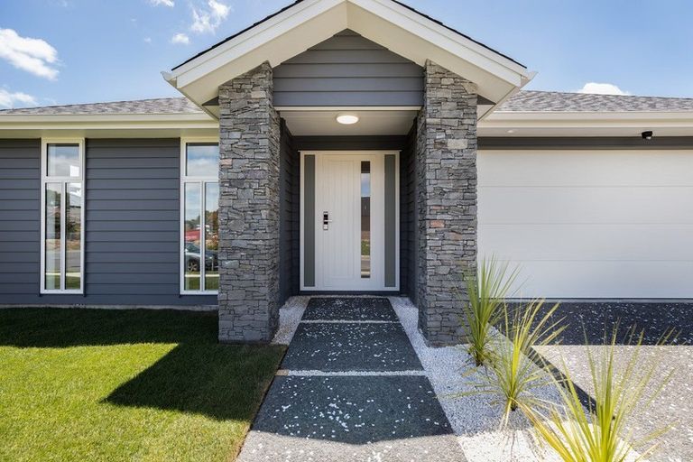 Photo of property in 39 Ruru Street, Cambridge, 3434