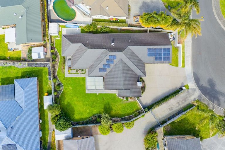 Photo of property in 33 Grace Avenue, Rototuna North, Hamilton, 3210