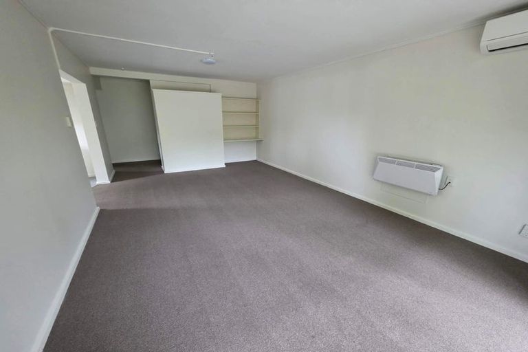 Photo of property in 95 Farmer Crescent, Taita, Lower Hutt, 5011