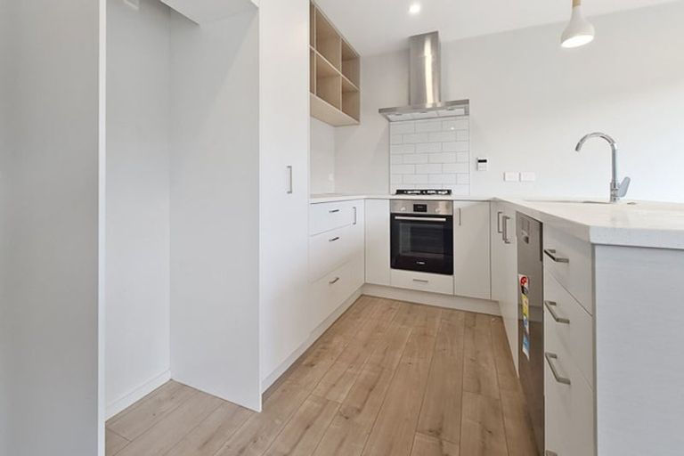 Photo of property in 15 Kamana Way, Kenepuru, Porirua, 5022