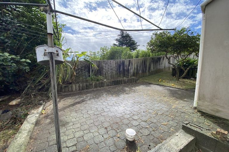Photo of property in 212 Cambridge Road, Bethlehem, Tauranga, 3110