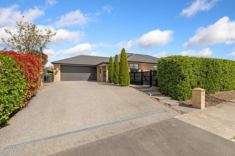 Photo of property in 17 Eyrewell Road, Pegasus, 7612