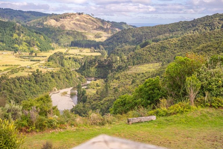 Photo of property in 1309 Otaki Gorge Road, Hautere, Otaki, 5582