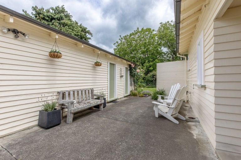 Photo of property in 36 Riverdale Road, Dannevirke, 4930