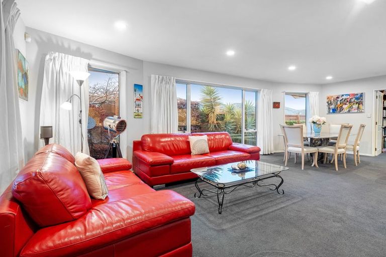 Photo of property in 3 Lady Nugent Lane, Halswell, Christchurch, 8025