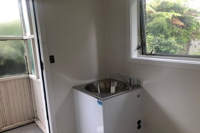 Photo of property in 1 Steeles Lane, Western Heights, Rotorua, 3015