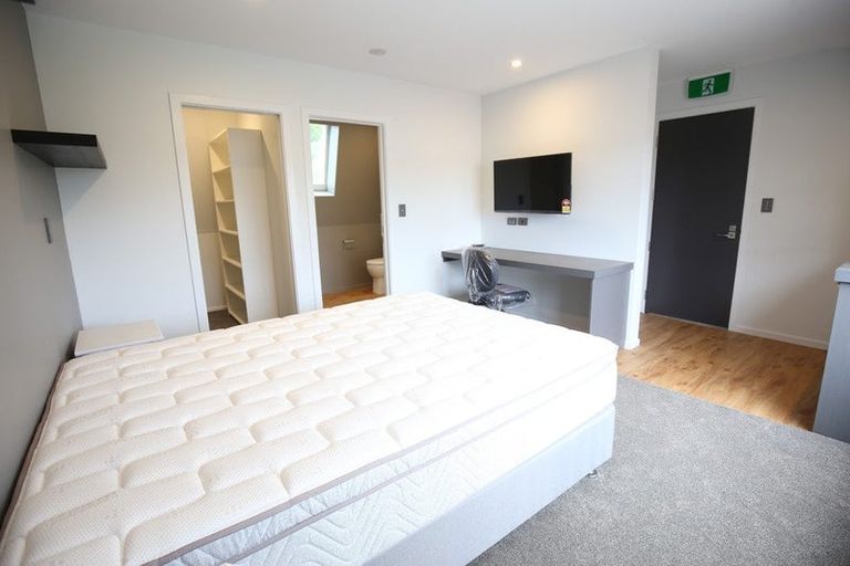 Photo of property in 103a York Place, Dunedin Central, Dunedin, 9016