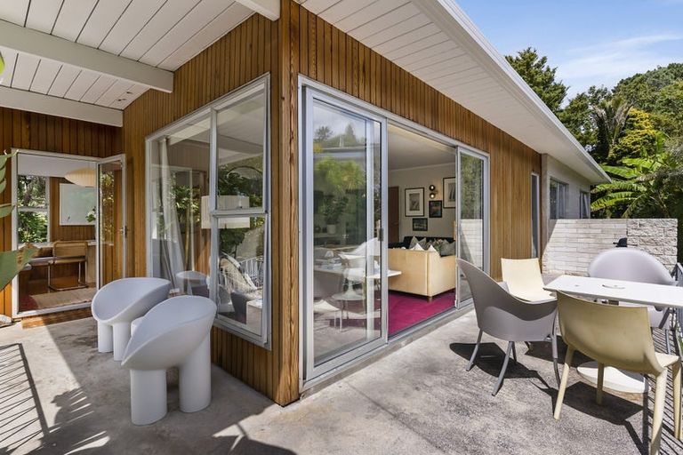 Photo of property in 123 Braemar Road, Castor Bay, Auckland, 0620