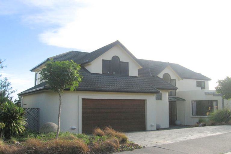 Photo of property in 55 Halladale Road, Papakowhai, Porirua, 5024