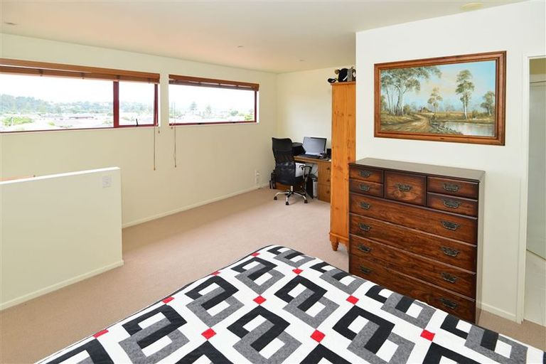 Photo of property in 33f Florence Avenue, Orewa, 0931