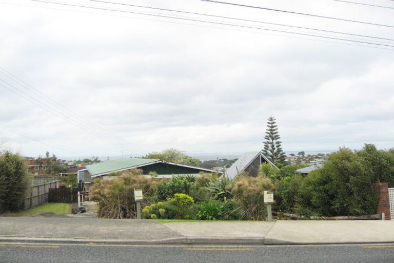 Photo of property in 1/35 Stanmore Bay Road, Stanmore Bay, Whangaparaoa, 0932