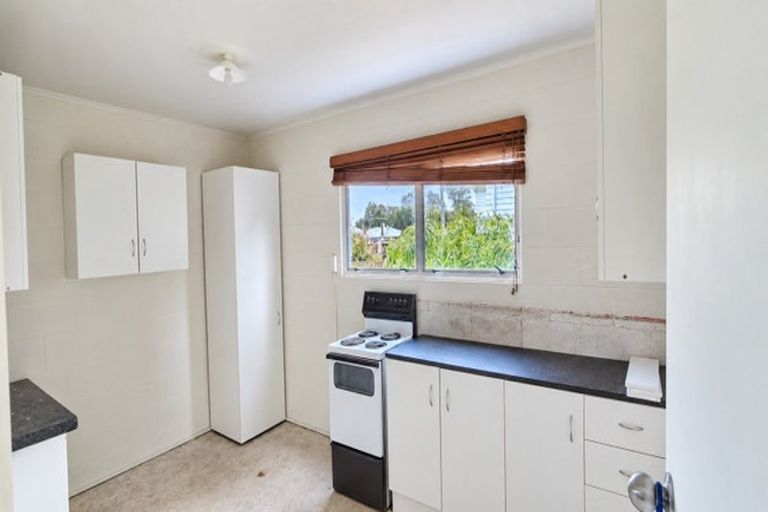 Photo of property in 16 Grundy Street, Mangapapa, Gisborne, 4010
