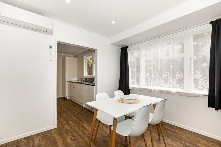 Photo of property in 17 Sombrero View, Ascot Park, Porirua, 5024