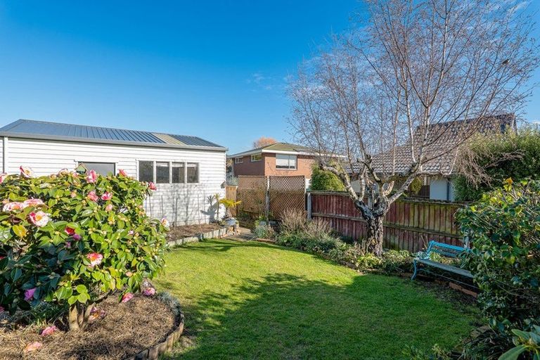 Photo of property in 103 Centaurus Road, Huntsbury, Christchurch, 8022