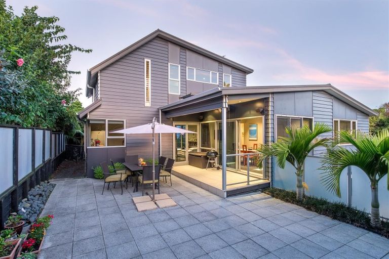Photo of property in 13 Valley Road, Browns Bay, Auckland, 0630