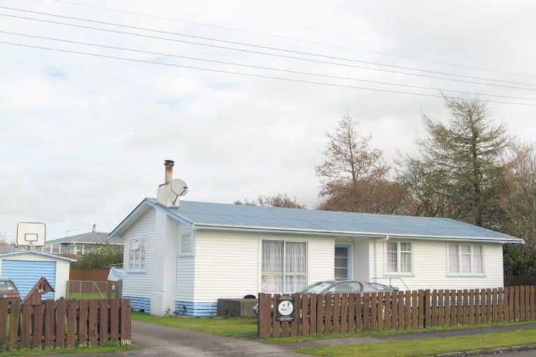 Photo of property in 99 Hathaway Street, Stratford, 4332