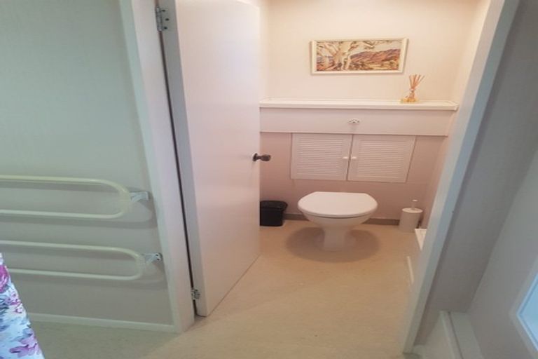 Photo of property in 85 Beauchamp Street, Karori, Wellington, 6012