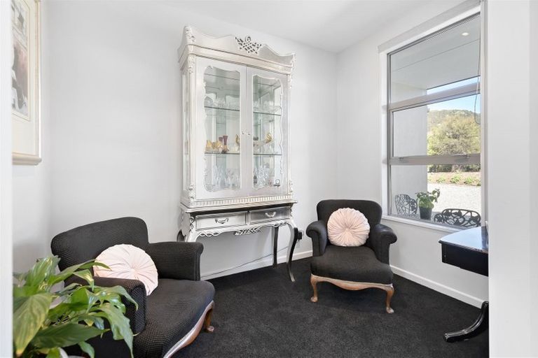 Photo of property in 53 Matheson Crescent, Albert Town, Wanaka, 9305